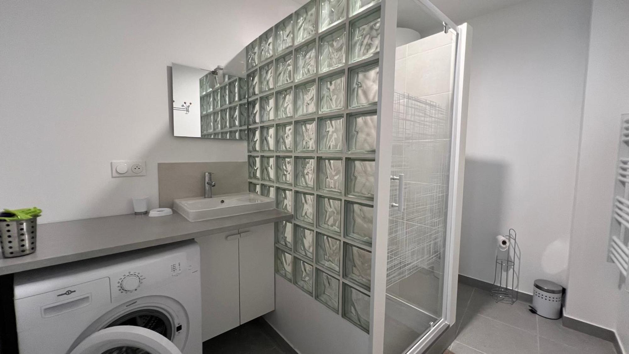 Fenix Appartement T2 40 M2 Cosy Rdc Plein Centre Ville 피에르랏트 외부 사진