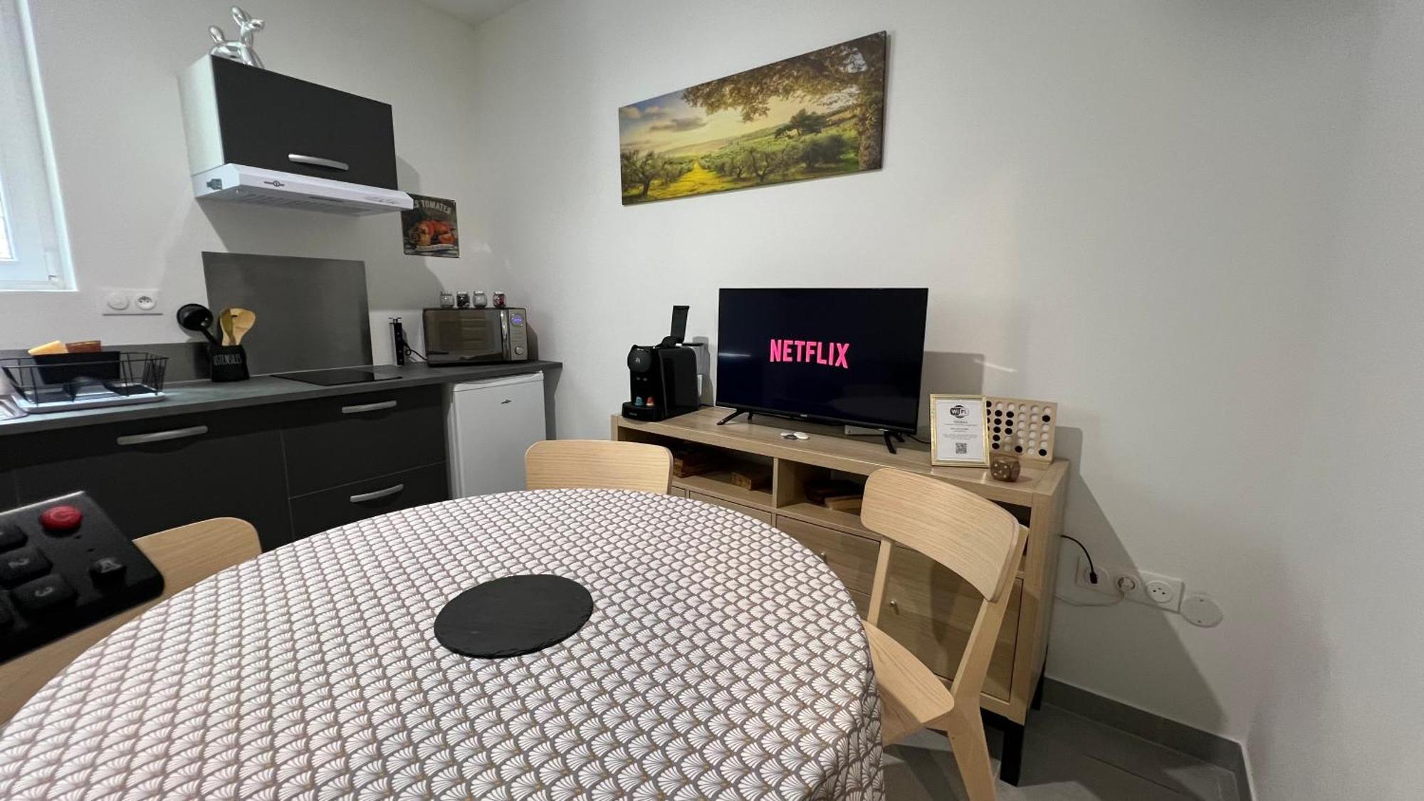 Fenix Appartement T2 40 M2 Cosy Rdc Plein Centre Ville 피에르랏트 외부 사진